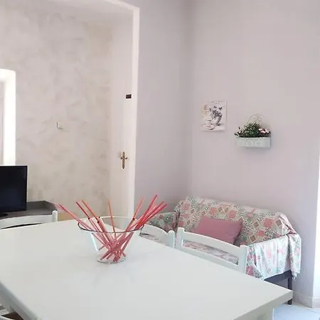 La Casa Dei Nonni - Services Included - Servizi Inclusi Holiday home *